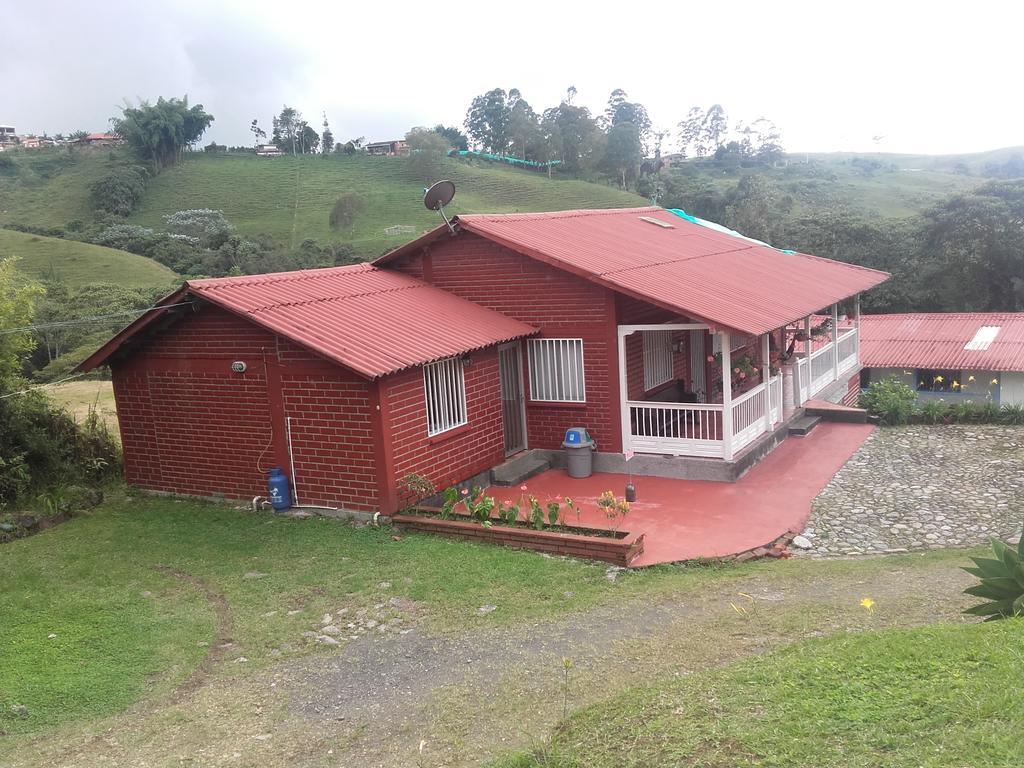 La Gaviota Bnb Bed and Breakfast Filandia Exteriör bild