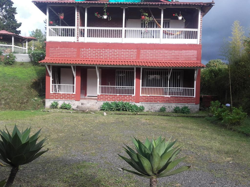 La Gaviota Bnb Bed and Breakfast Filandia Exteriör bild